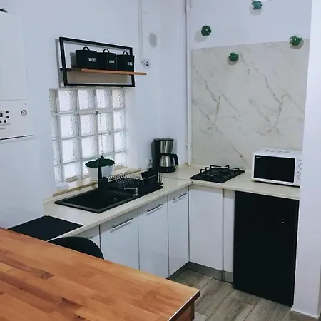 Almar Apartament Mamaia Nord Апартаменты *